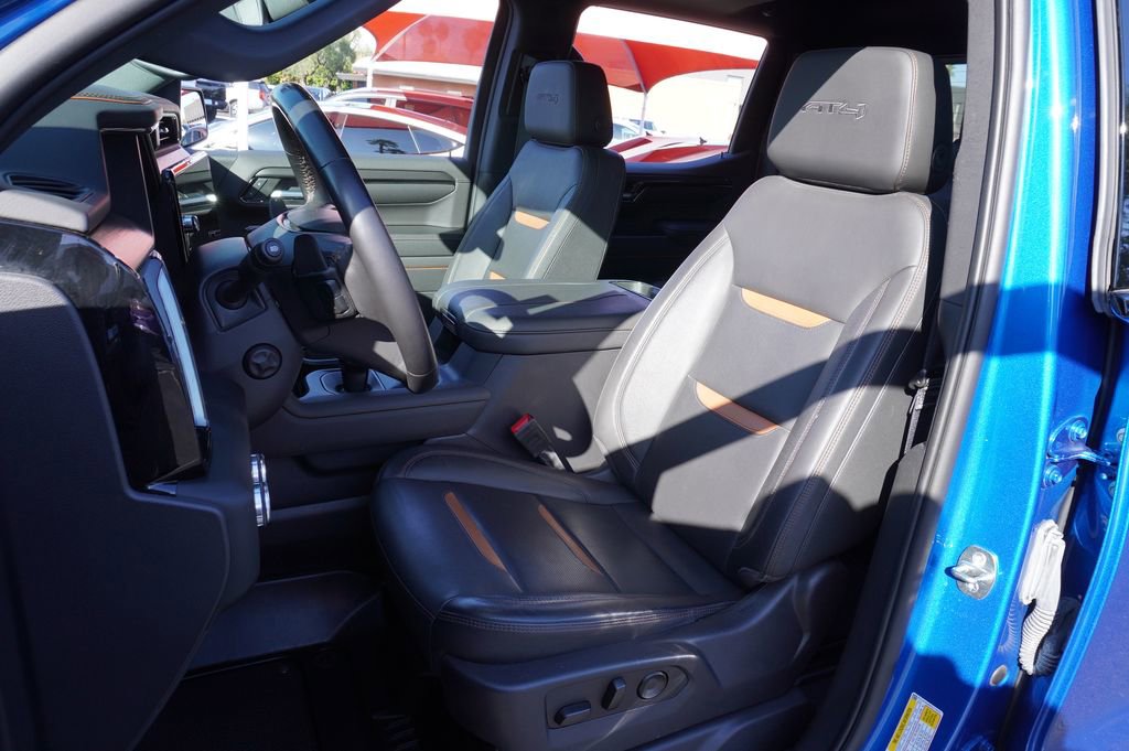 Certified 2023 GMC Sierra 1500 AT4 w/ AT4 Premium Package image 15