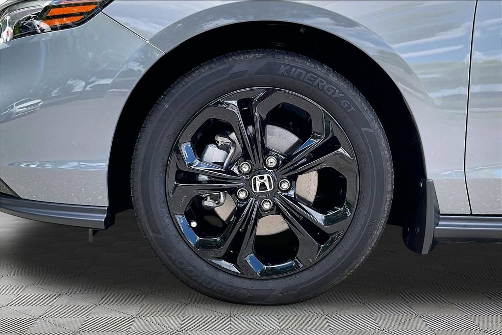 Certified 2025 Honda Accord SE image 22