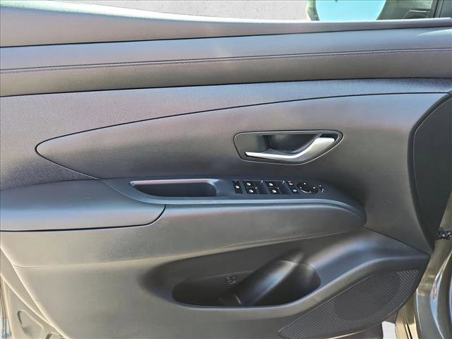 Certified 2025 Hyundai Tucson SEL image 11