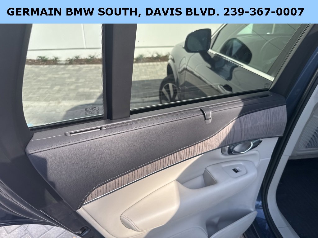 Used 2023 Volvo XC90 T8 Ultimate image 35
