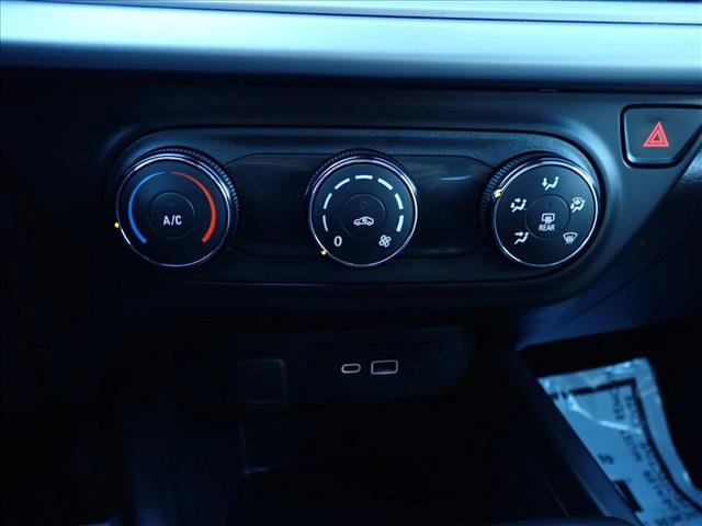 Used 2024 Chevrolet Trax LS w/ Driver Confidence Package FWD image 18