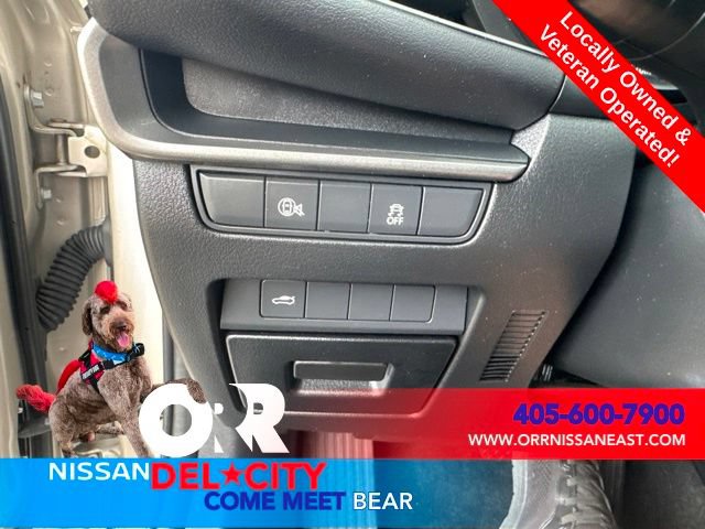 Used 2024 MAZDA MAZDA3 s FWD image 22