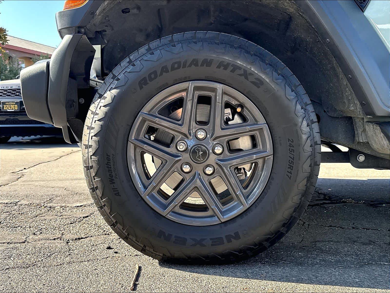 Used 2024 Jeep Wrangler Unlimited Sport AWD/4WD image 10