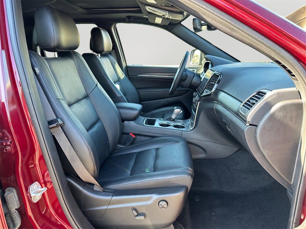 Used 2022 Jeep Grand Cherokee Limited image 12
