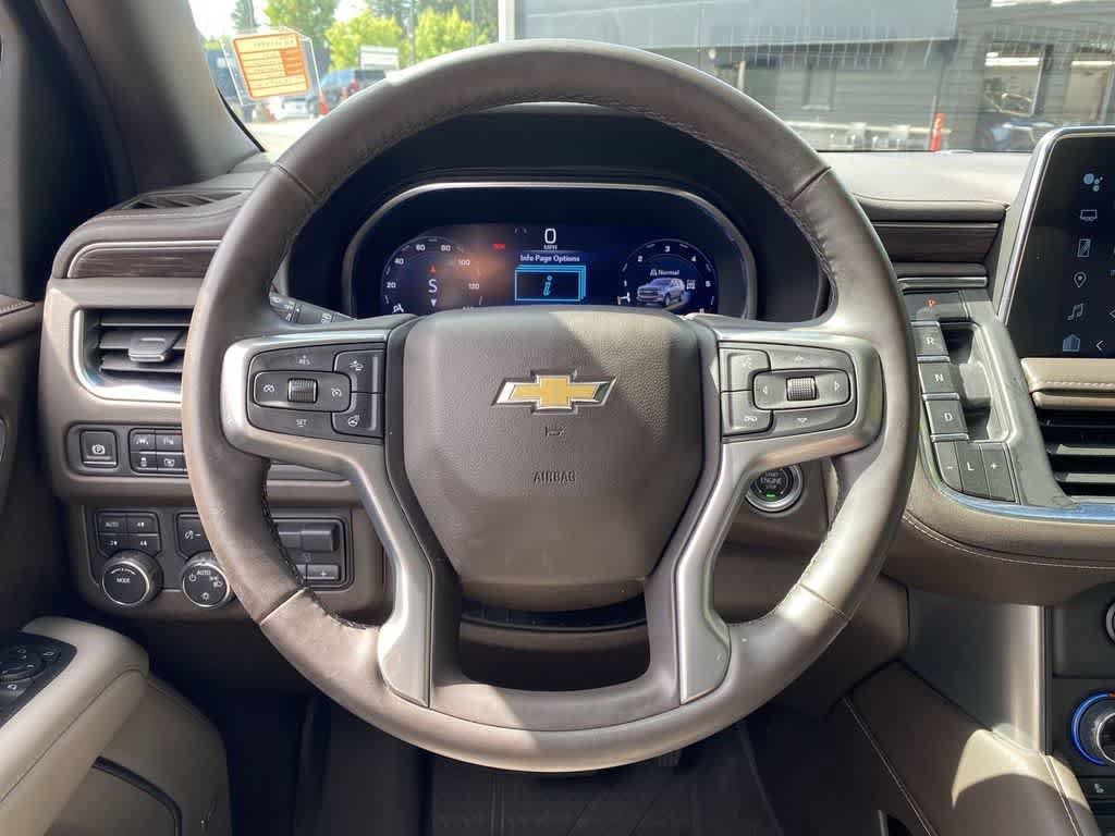 Used 2024 Chevrolet Suburban LT w/ LT Signature Package AWD/4WD image 19
