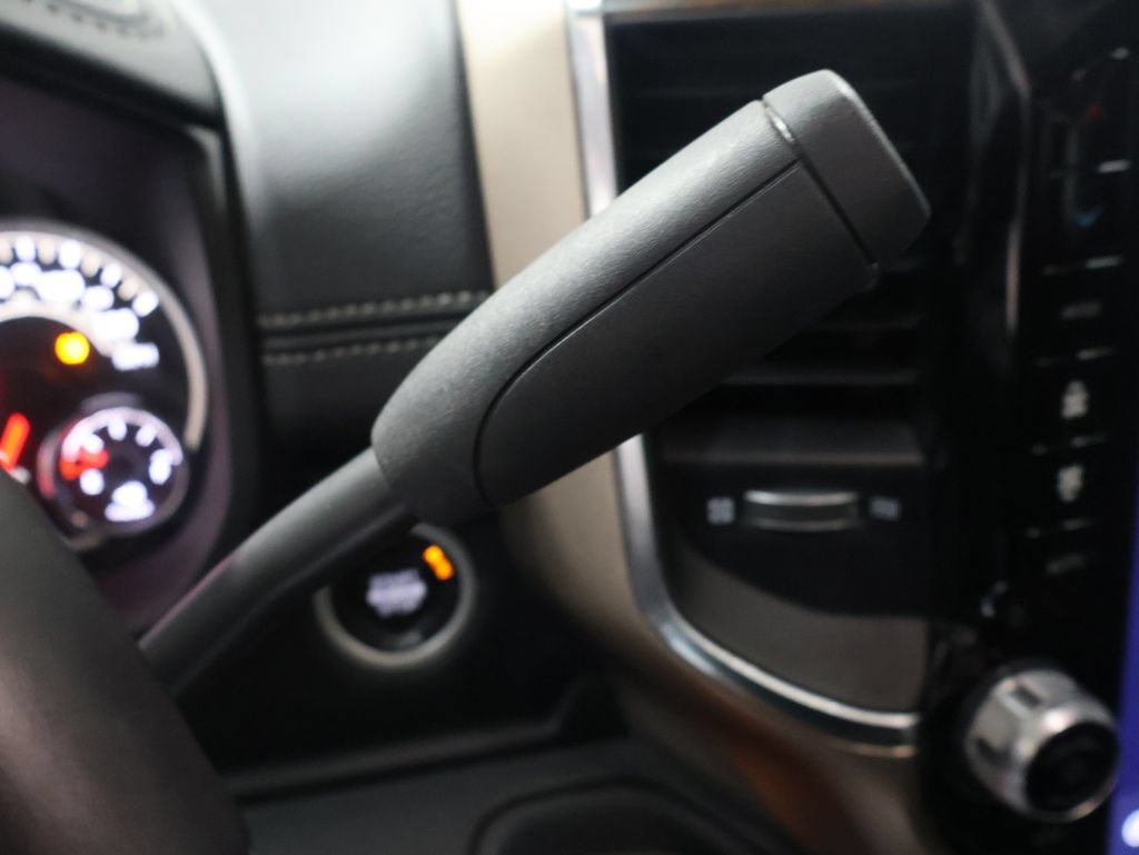 Certified 2024 RAM 2500 Laramie AWD/4WD image 40