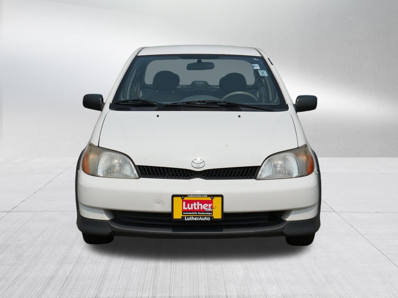 Used 2002 Toyota Echo Sedan FWD image 2