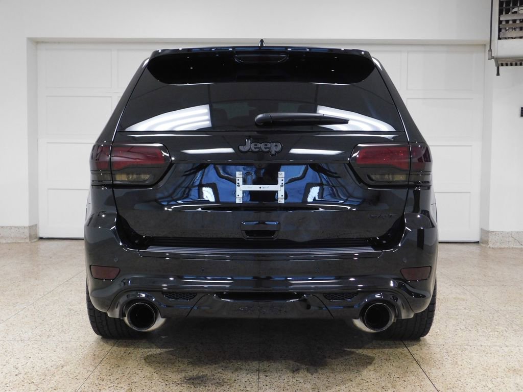 Used 2021 Jeep Grand Cherokee SRT image 5
