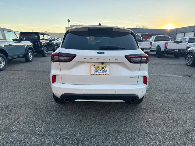 Certified 2023 Ford Escape ST-Line Elite image 4