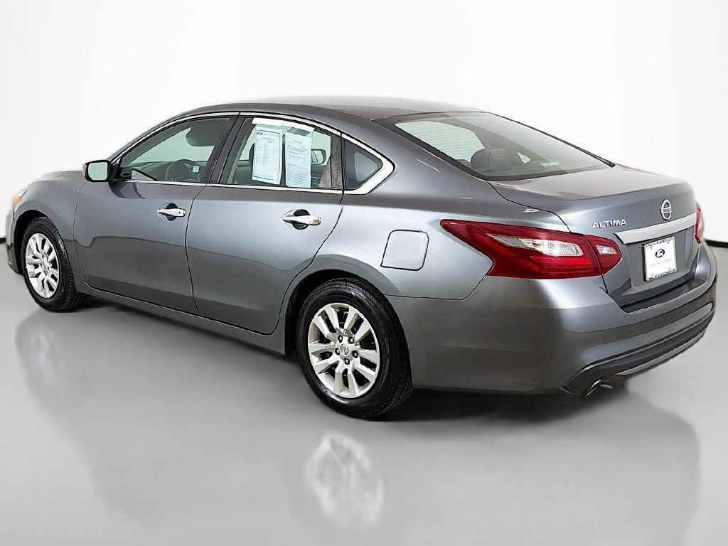 Used 2018 Nissan Altima 2.5 S w/ S Convenience Package FWD image 7