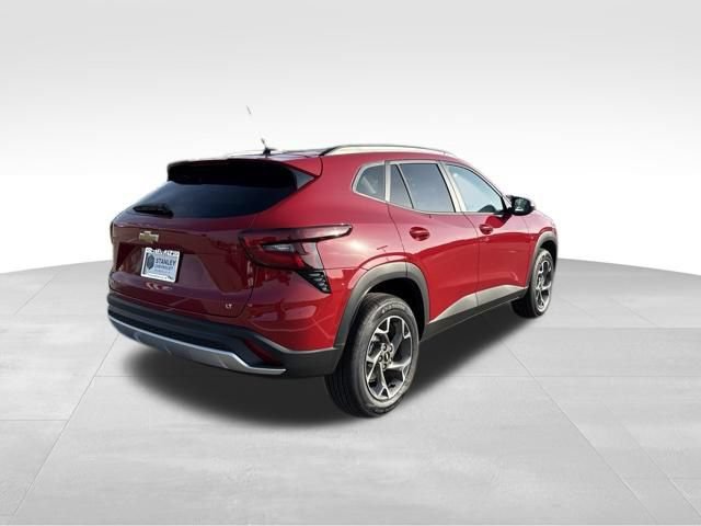 New 2026 Chevrolet Trax LT w/ Driver Confidence Package FWD image 5