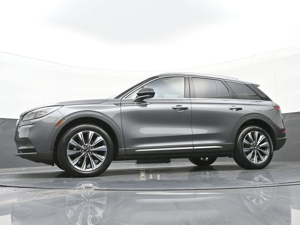 Used 2022 Lincoln Corsair Reserve w/ Elements Package image 44