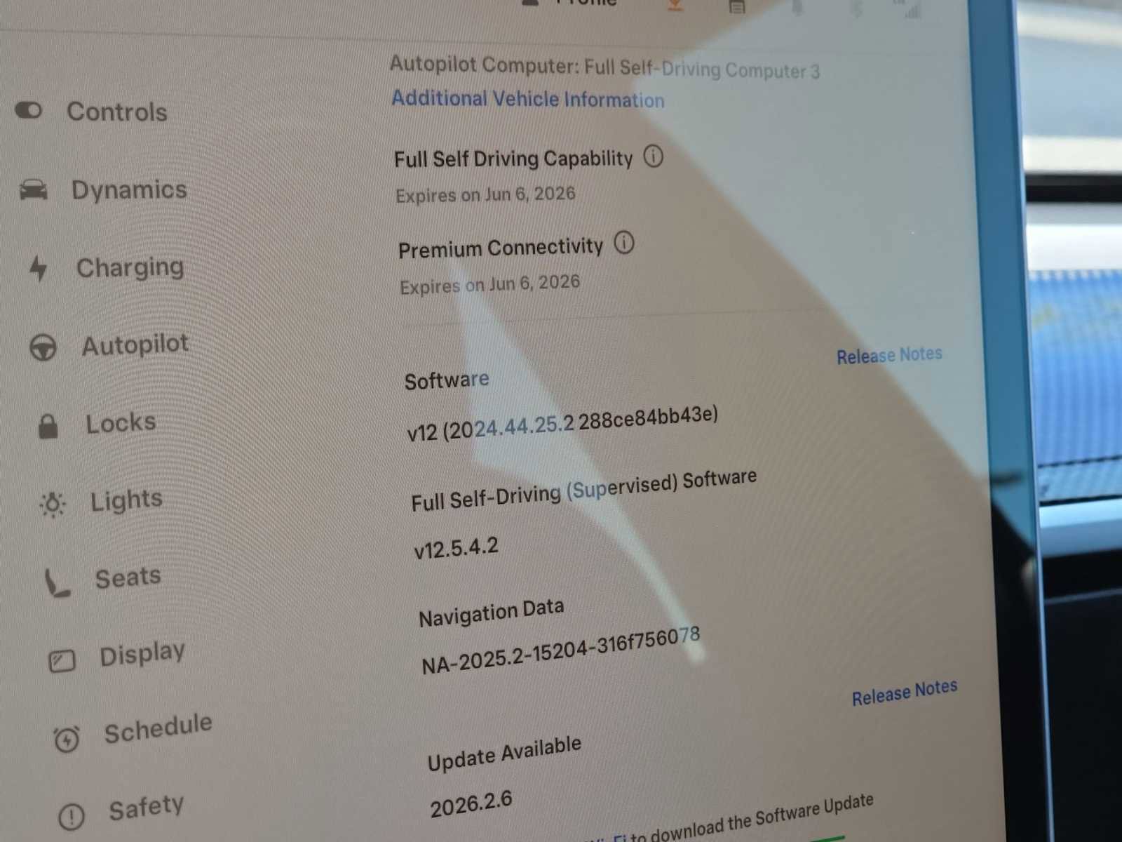 Used 2023 Tesla Model 3 Standard Range image 27