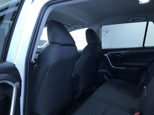Certified 2025 Toyota RAV4 LE AWD/4WD image 18