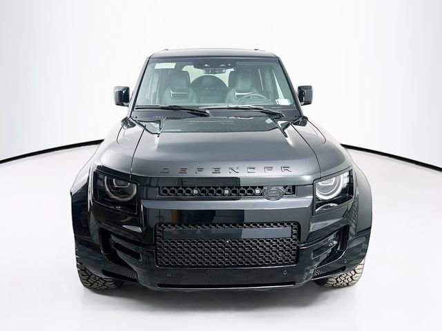 New 2026 Land Rover Defender 110 OCTA AWD/4WD image 2