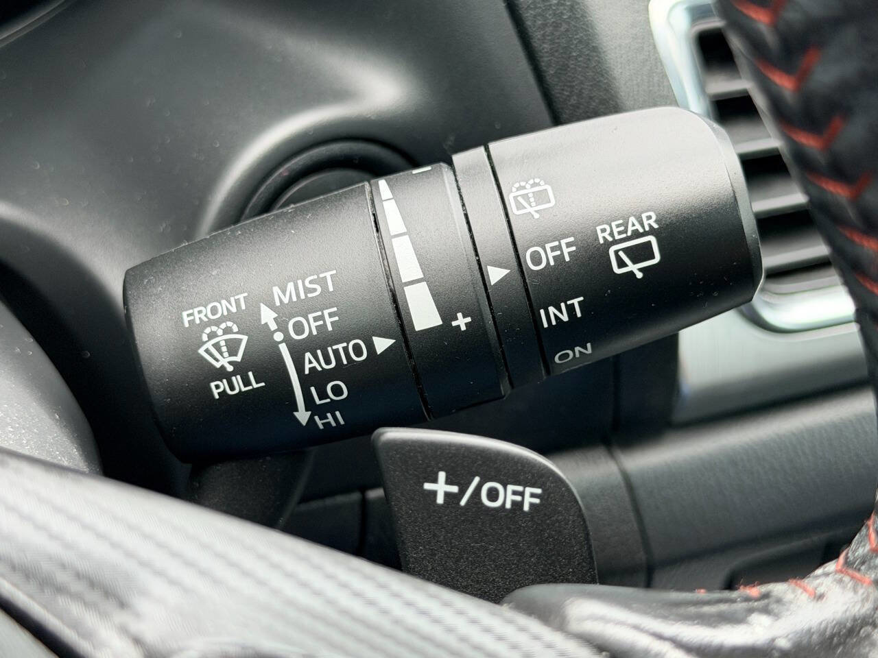 Used 2015 MAZDA MAZDA3 s Grand Touring FWD image 29