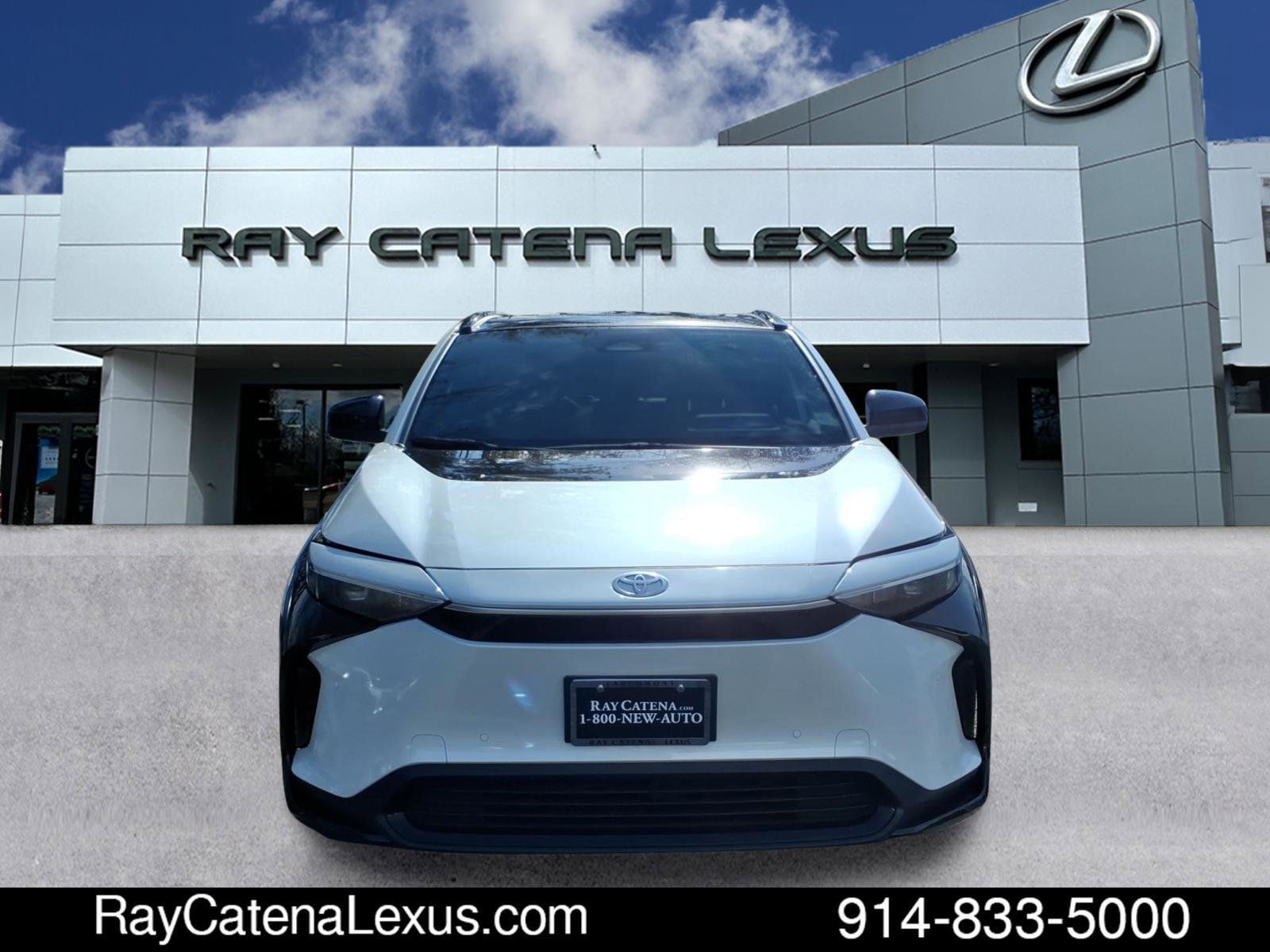 Used 2025 Toyota bZ4X AWD w/ Weather Package image 2