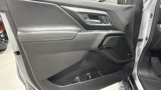 New 2026 Chevrolet Silverado EV LT AWD/4WD image 15