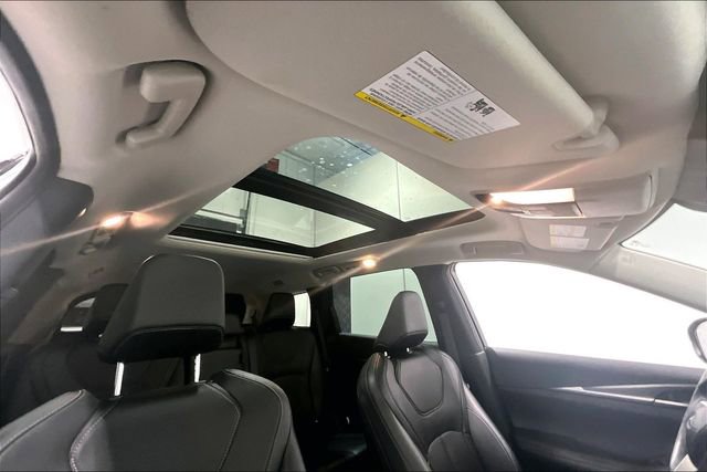 Used 2023 INFINITI QX60 Luxe image 28