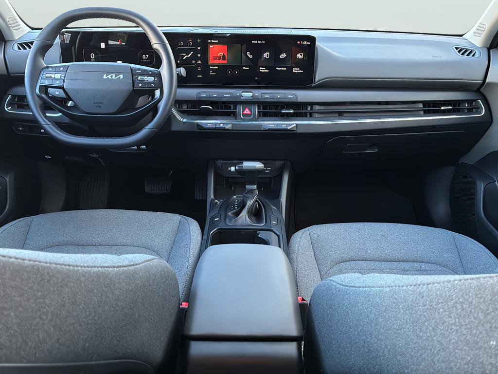 Certified 2025 Kia K4 EX image 18