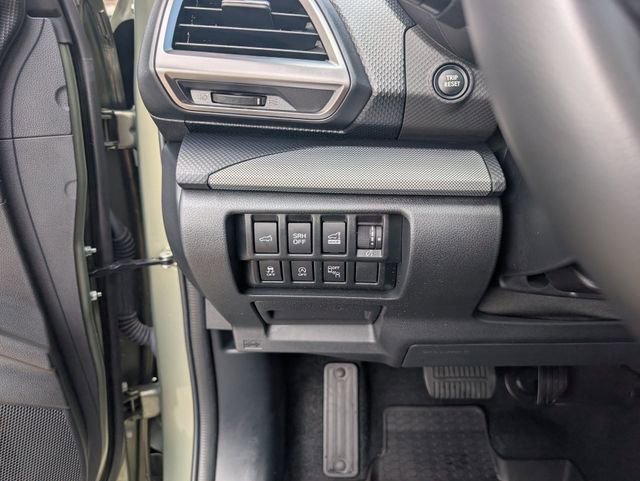 Used 2020 Subaru Forester Limited w/ Popular Package #3 AWD/4WD image 11