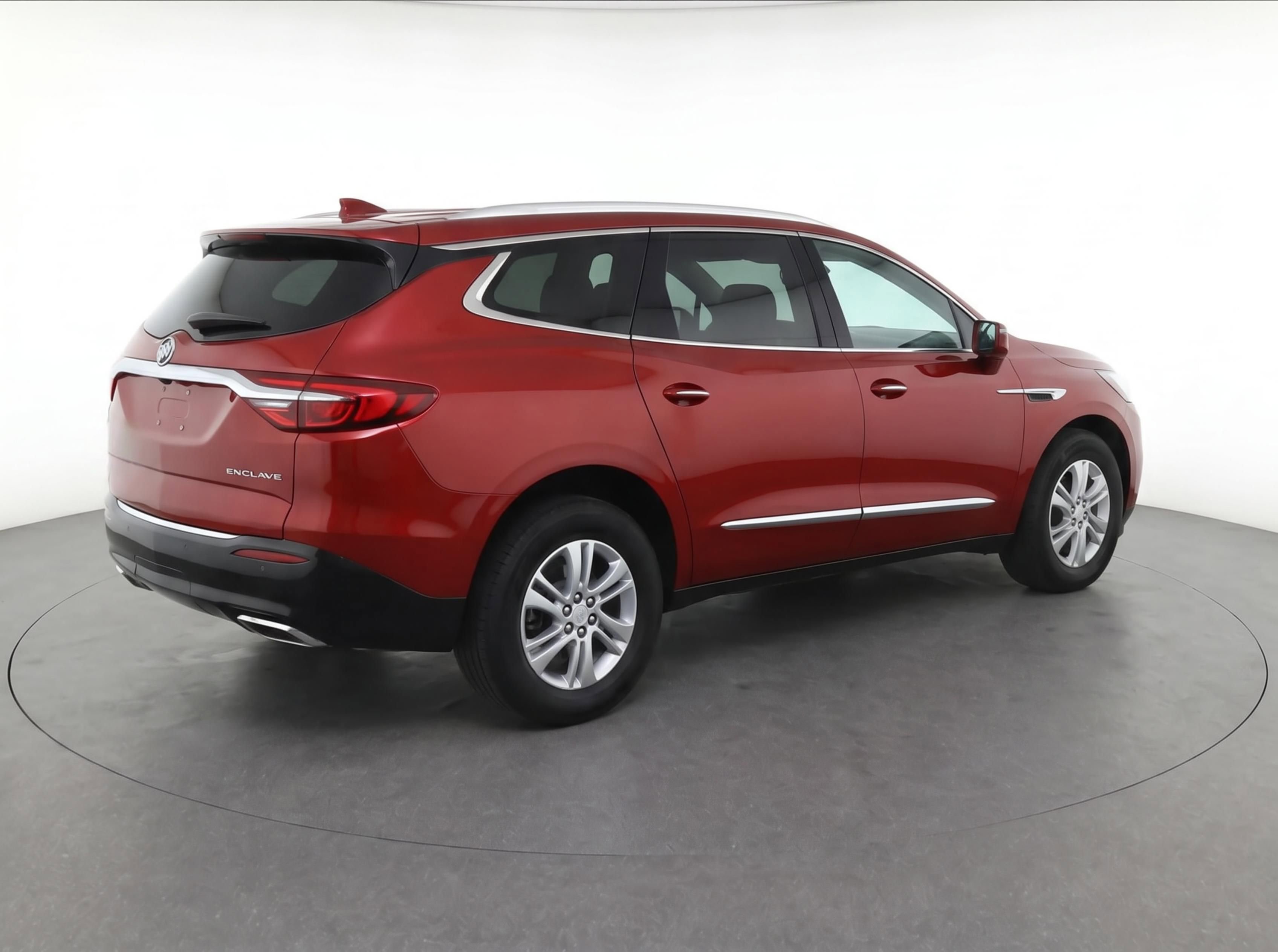 Used 2019 Buick Enclave Essence FWD image 4