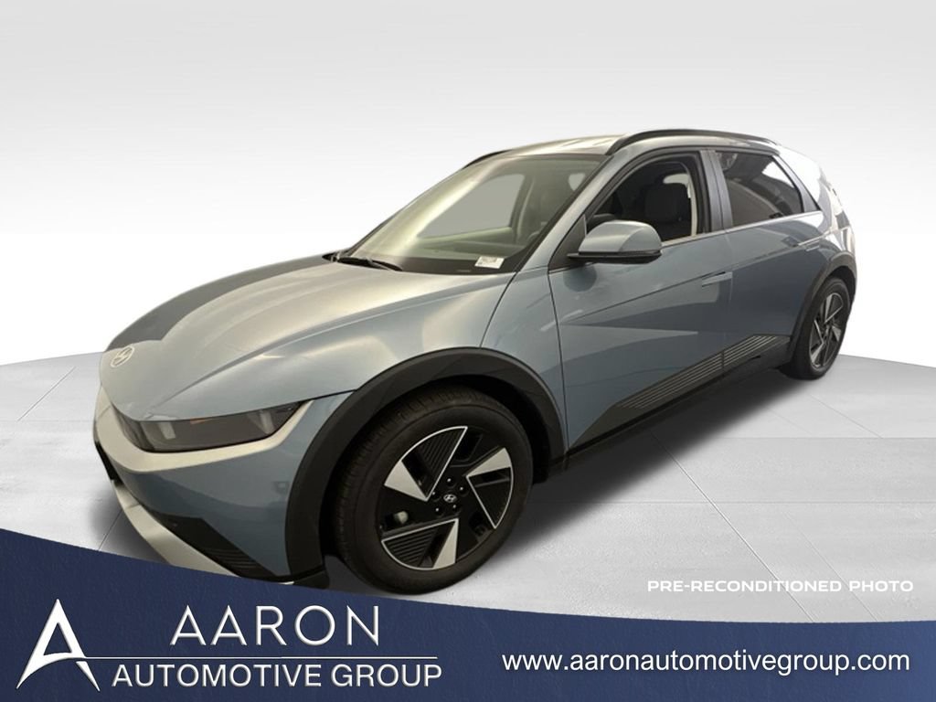 Used 2025 Hyundai Ioniq 5 SEL RWD image 1