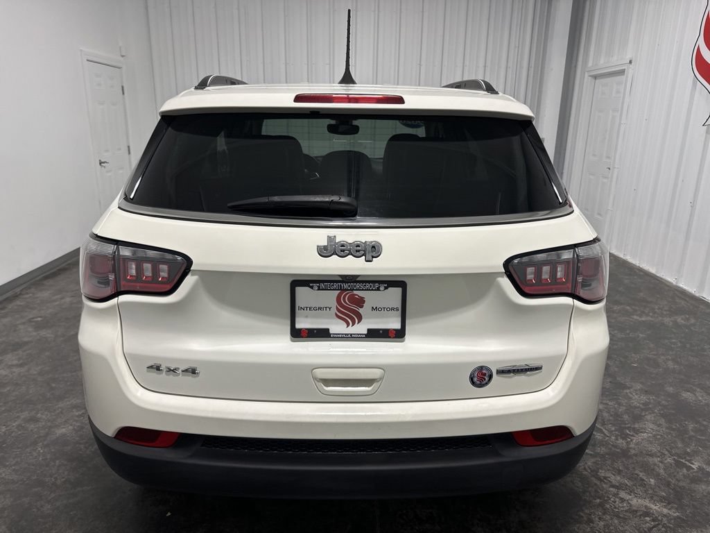 Used 2020 Jeep Compass Latitude w/ Popular Equipment Group AWD/4WD image 7
