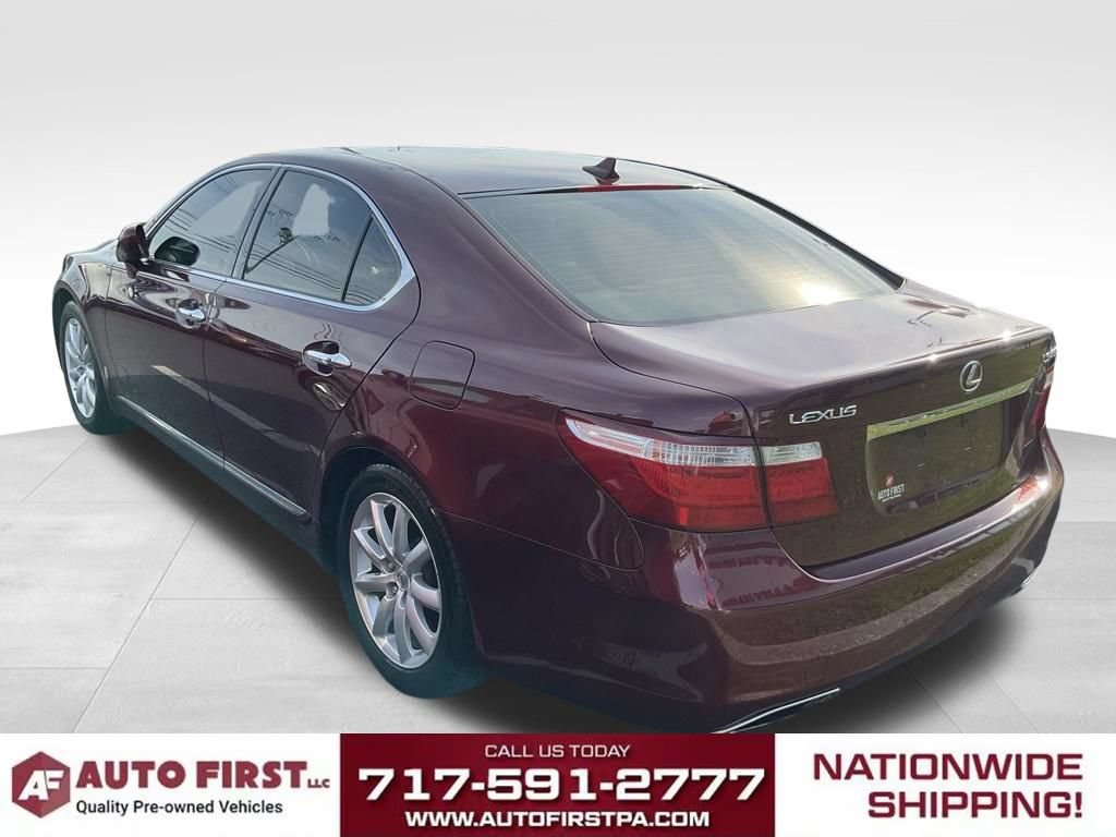 Used 2007 Lexus LS 460 RWD image 4