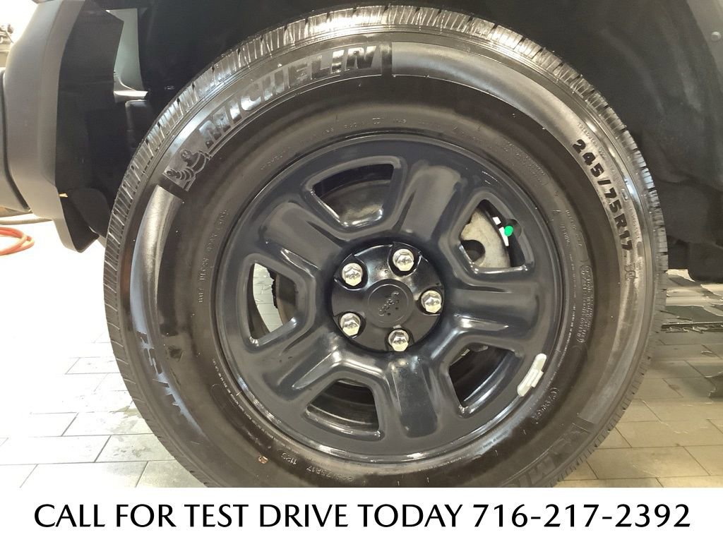 Used 2023 Jeep Wrangler Sport image 21