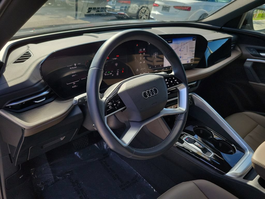 Certified 2025 Audi Q5 Premium w/ Convenience Package AWD/4WD image 7