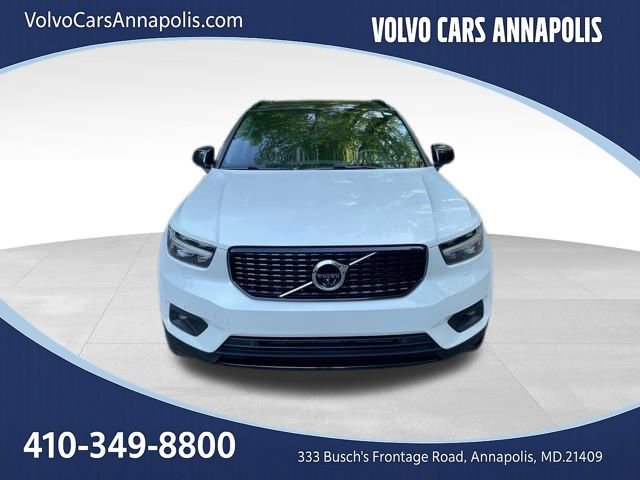 Used 2020 Volvo XC40 T5 R-Design w/ Protection Package AWD/4WD image 2