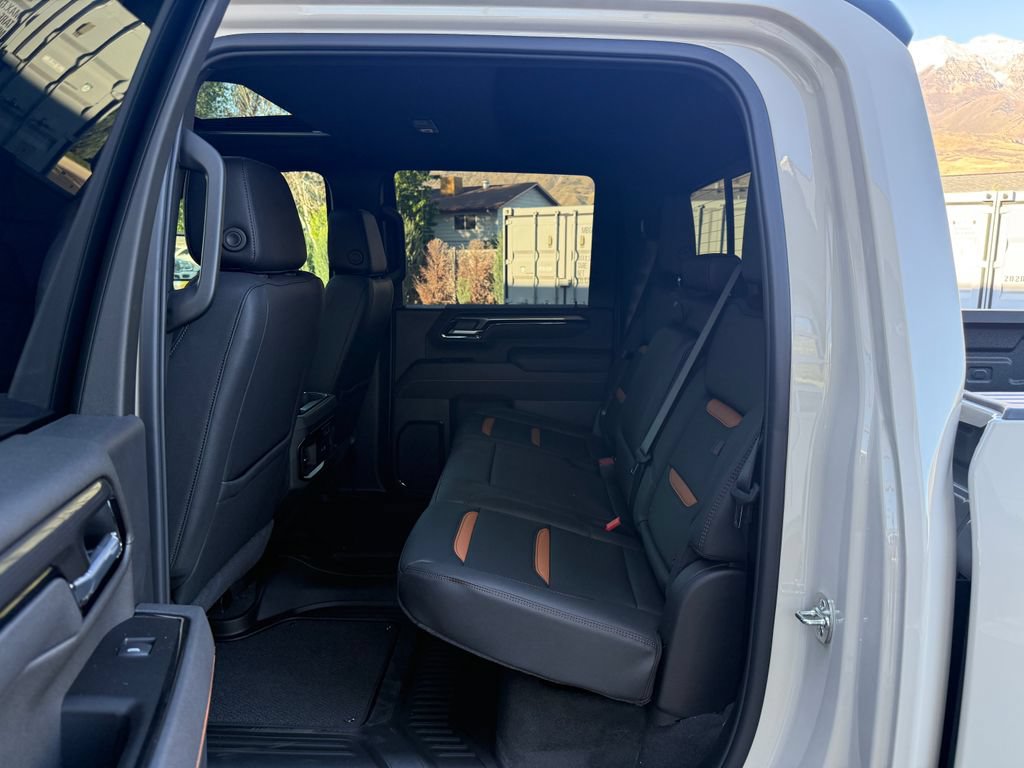 Used 2026 GMC Sierra 2500 AT4 w/ AT4 Premium Plus Package AWD/4WD image 34