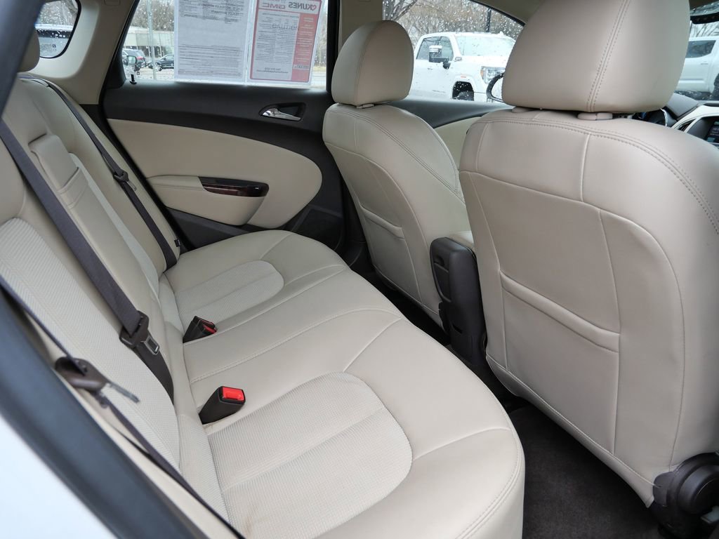 Used 2015 Buick Verano Convenience image 22
