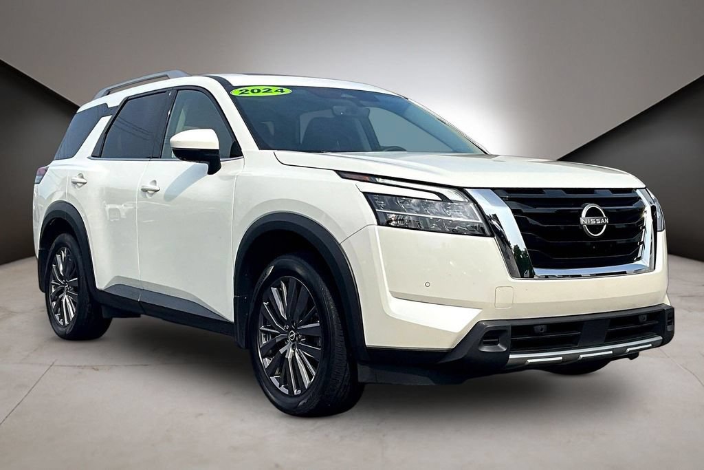 Certified 2024 Nissan Pathfinder SL w/ SL Premium Package
