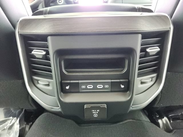 New 2026 RAM 2500 Laramie AWD/4WD image 44