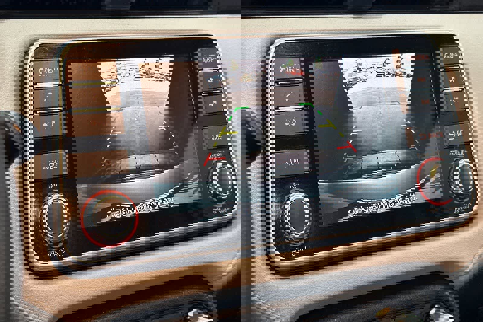 Used 2021 Nissan Versa SV image 20