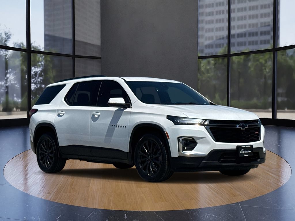 Used 2023 Chevrolet Traverse RS