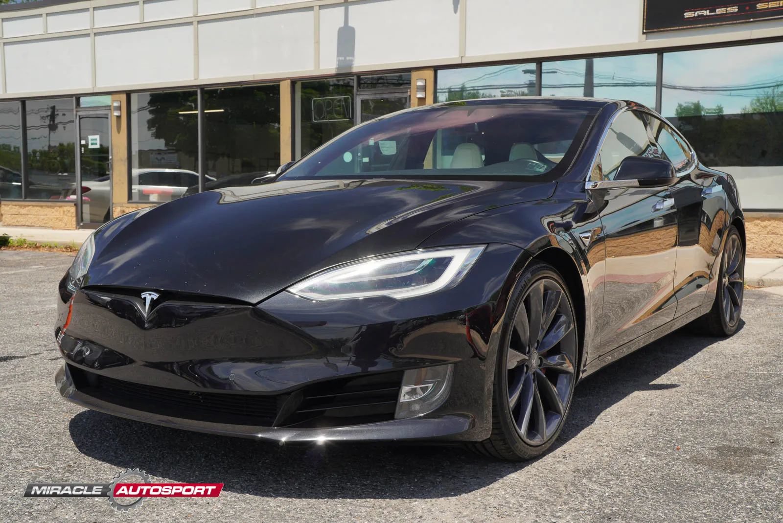 Used 2017 Tesla Model S 100D AWD/4WD image 3