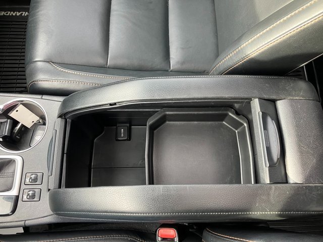 Used 2017 Toyota Highlander XLE image 12