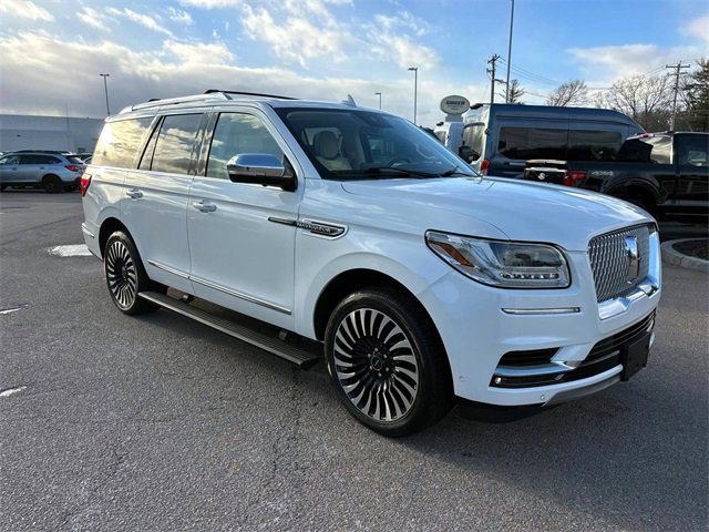 Used 2021 Lincoln Navigator Black Label w/ Cargo Convenience Package