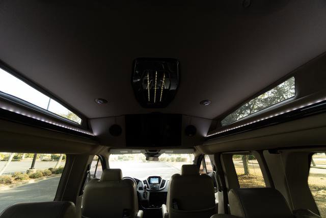 Used 2016 Ford Transit 150 XLT image 31