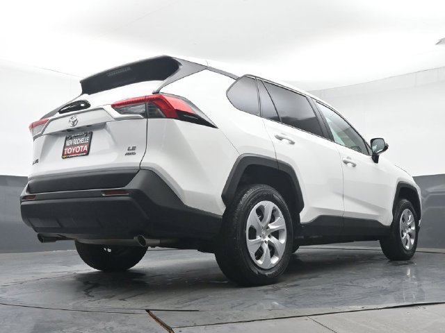 Certified 2025 Toyota RAV4 LE AWD/4WD image 30