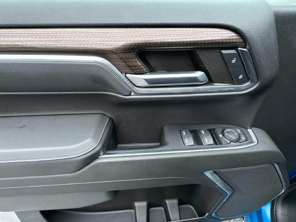 Used 2023 Chevrolet Silverado 1500 LT RWD image 15