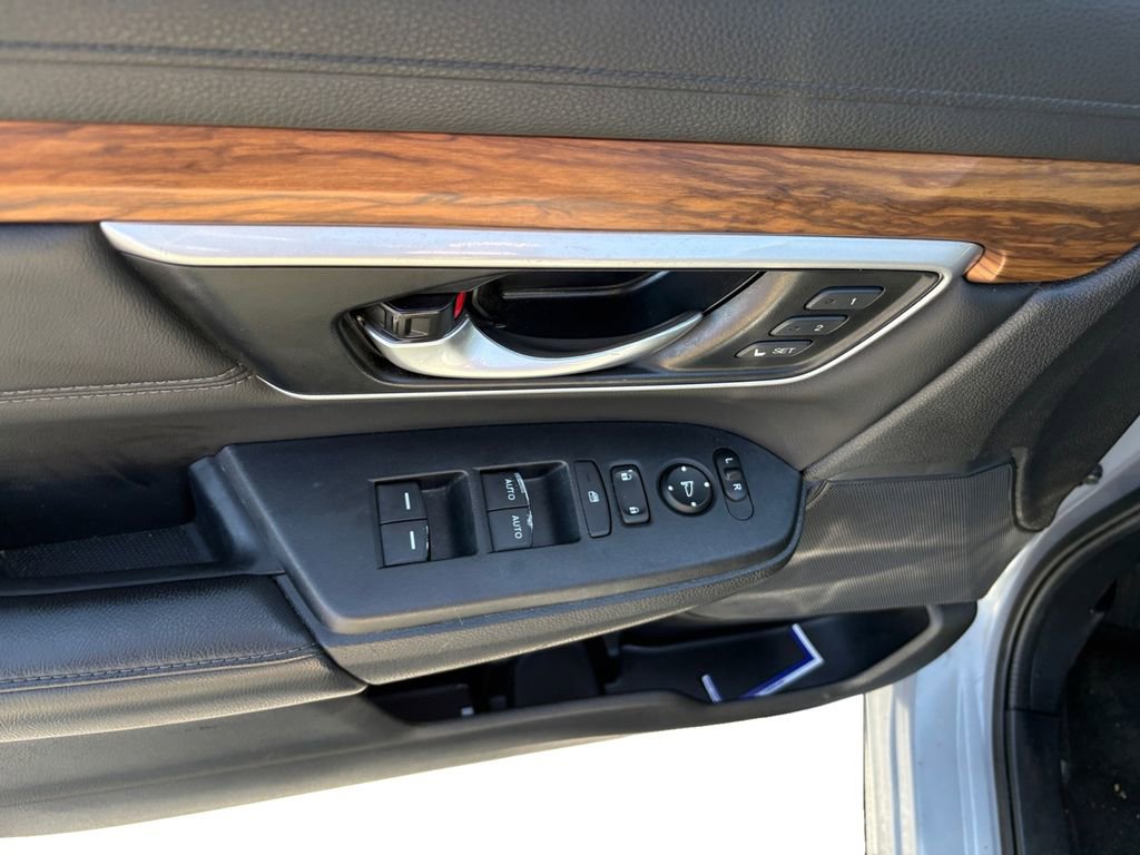 Used 2022 Honda CR-V EX-L image 18