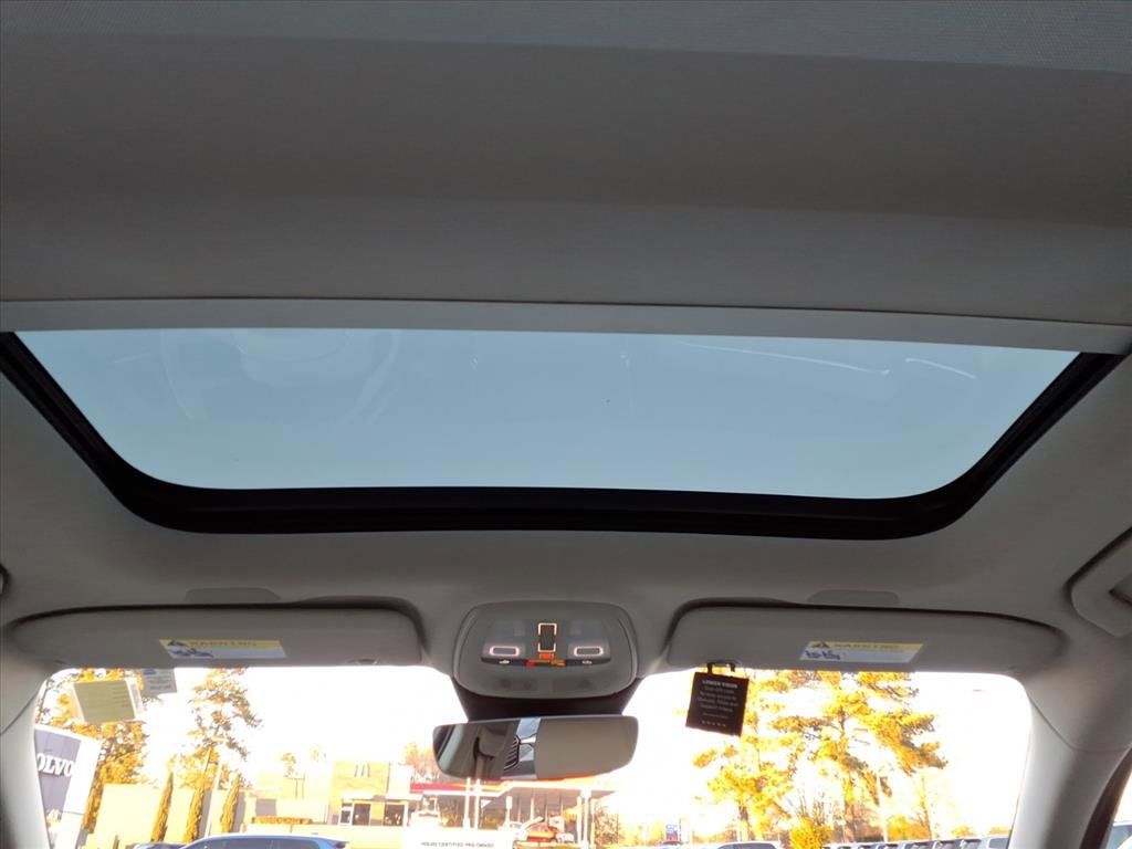 Certified 2024 Volvo S60 B5 Ultimate image 15