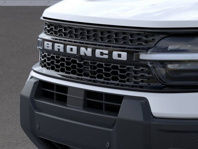 Used 2025 Ford Bronco Sport Outer Banks w/ Outer Banks Tech Package+ AWD/4WD image 17
