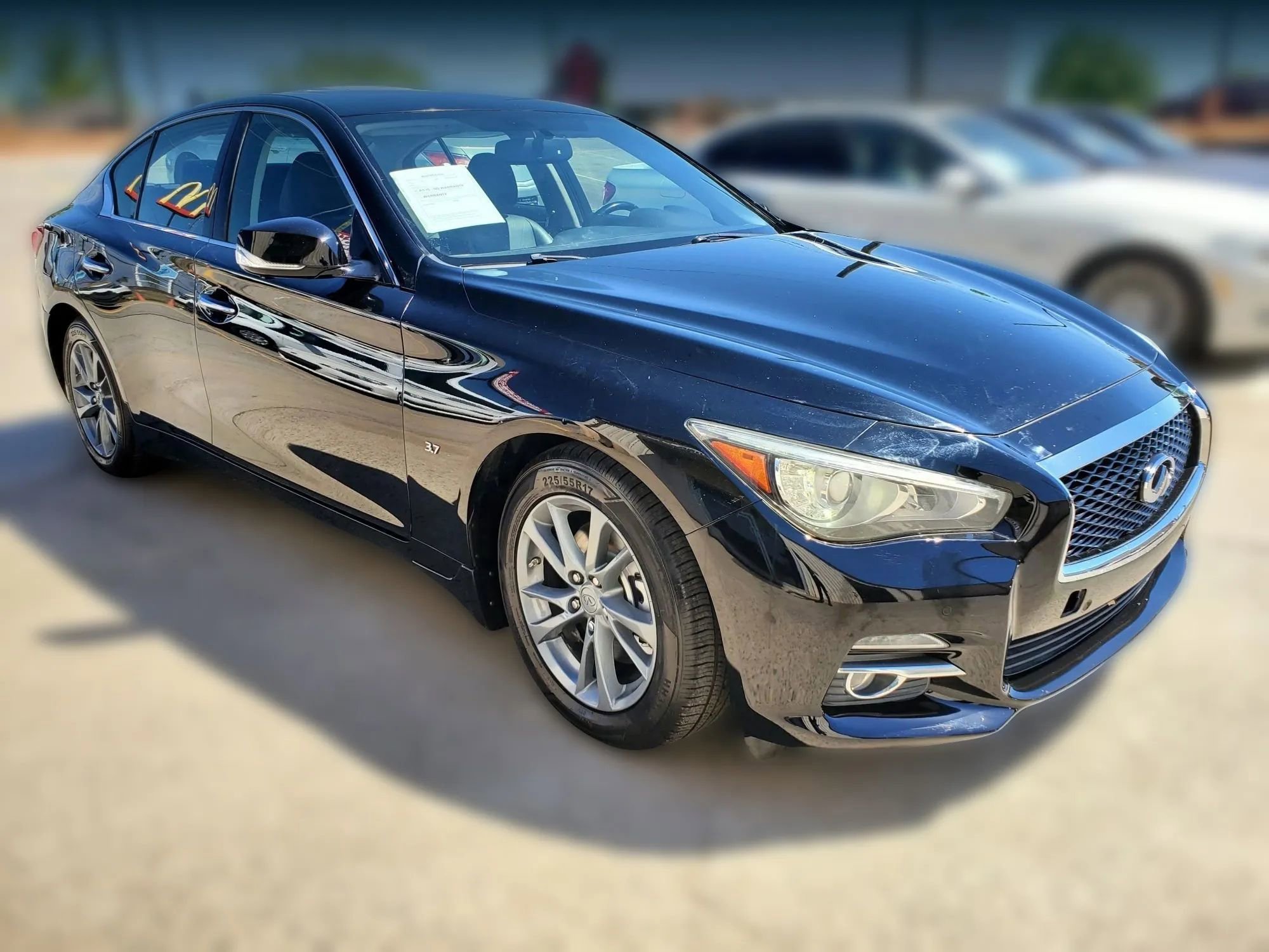 Used 2015 INFINITI Q50 Premium w/ Deluxe Touring Package AWD/4WD image 14