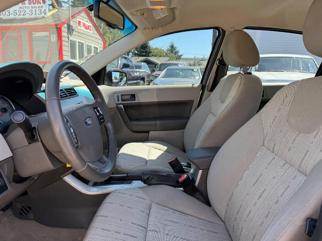 Used 2008 Ford Focus SE image 13