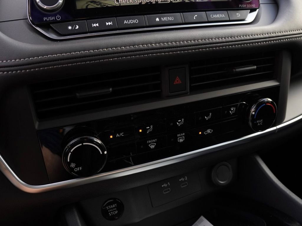 New 2025 Nissan Rogue S image 13